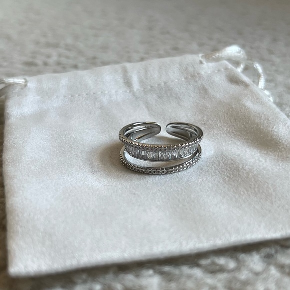 Accessories - Cubic zirconia Adjustable Ring | Silver